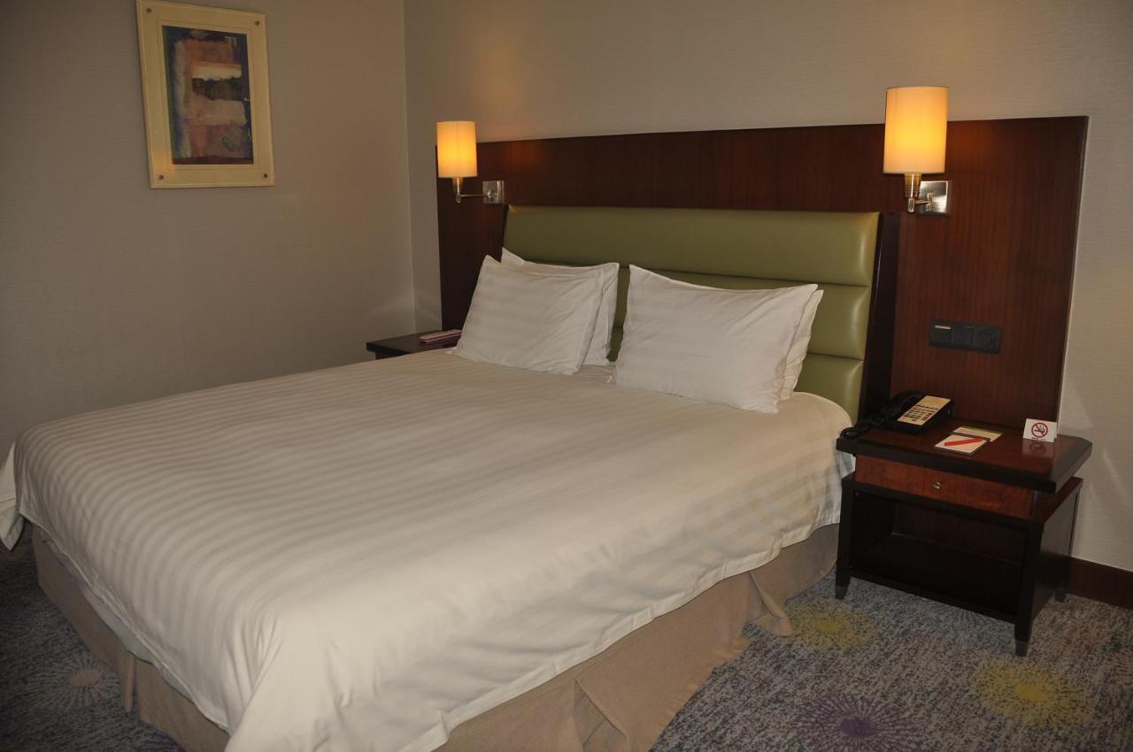 Ramada Plaza Pudong 4* Shanghai