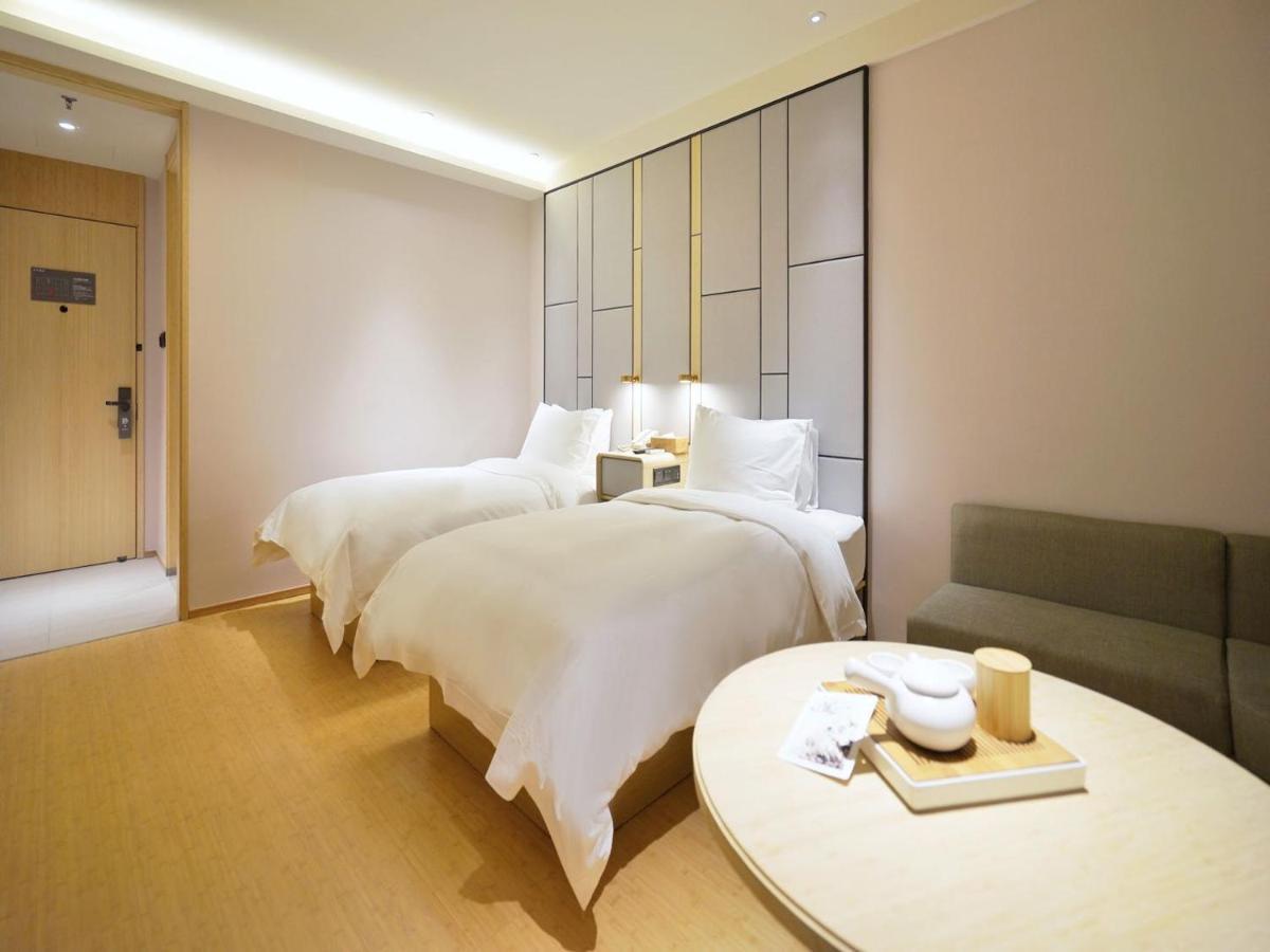 Hotel Ji