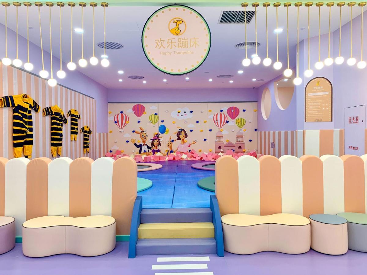 Hotel The Qube Sanjiagang - Offer Pudong International Airport And Shuttle