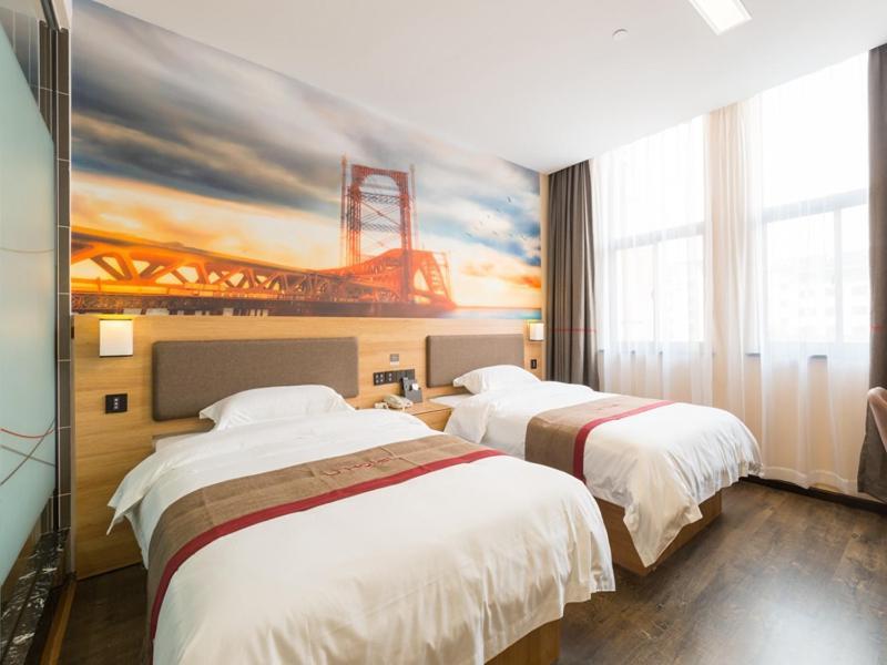 Thank Chain Songjiang District Yongfeng Road Store Hotel