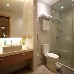 Expo Century Park Hotel & Suites