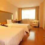 Baolong Homelike Hotel - Wujiaochang Branch