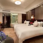 Lv Shou Hotel