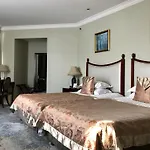 The Bund Riverside Hotel
