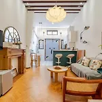 Shanghai Downtown Blossom B&B- Yongkang Road