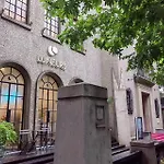 Shanghai Historical 1 Living Room And 1 Bedroom With Garden View Near Jiashan Road And Hengshan Rd
