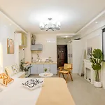 Xi\'An Hills & Lostwine Boutique Retreat