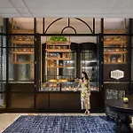 Hilton Shanghai City Center