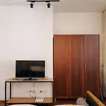 Shanghai Lane 里弄公寓
