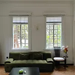 Shanghai Maison Platanes Yuyuan Road Landmark 10 Mins To Zhongshan Park & Jing\'An Temple