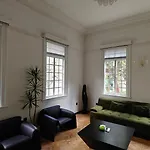 Shanghai Maison Platanes Yuyuan Road Landmark 10 Mins To Zhongshan Park & Jing\'An Temple