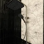 Shanghai Maison Platanes Yuyuan Road Landmark 10 Mins To Zhongshan Park & Jing\'An Temple