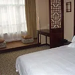 Super 8 Hotel Shanghai Hongqiao