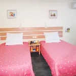 Home Inn Shanghai Hongqiao Beihong Road Beixinjing Metro Station
