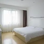 Motel 168 Shanghai Nanhui Huinan Subway Station