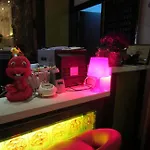 Jiujiu Holiday Hotel