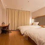 All Seasons Hotel
