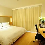 All Seasons Hotel