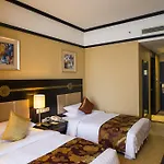 Days Hotel Shanghai Hongkou Forture