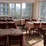 Yi Ting Hotel Chain Shanghai Dongfang Road Shop
