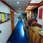 Captain Hostel