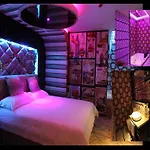 Yes Hotel