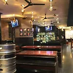 Jinying International Apartment Hotel