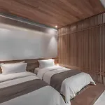 Yu Hotel