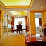 Howard Johnson All Suites Shanghai