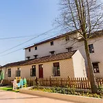 Hua\'S Cottage