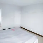 Apartment Near International Resort/Zhangjiang/Pudong Airport