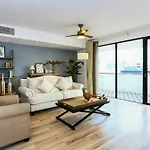 Starhome Dalian Road Branch