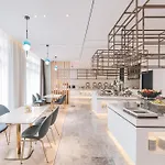 Atour S Hotel Sun Moon Light Dapu Bridge, Shanghai