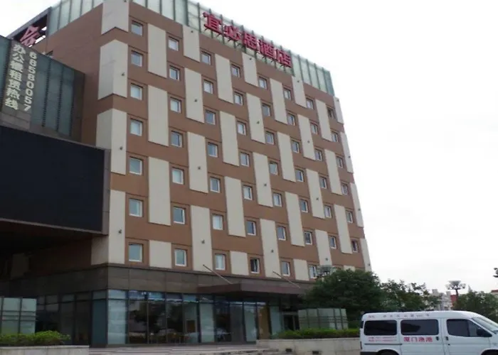 Ibis Shanghai Expo Chenshan Road Subway Staion Hotel