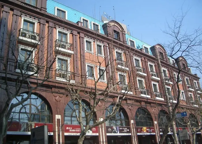 Ladoll Service Apartment