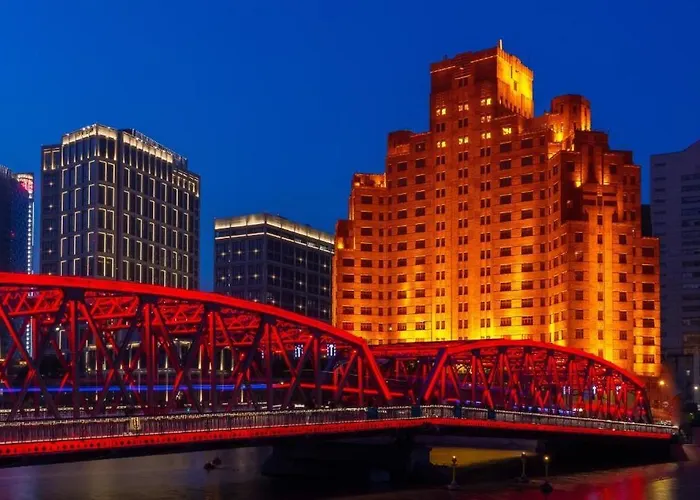 Broadway Mansions Hotel - On The Bund