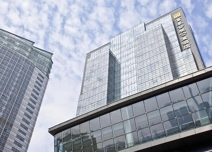Regal Plaza Hotel & Residence Waigaoqiao