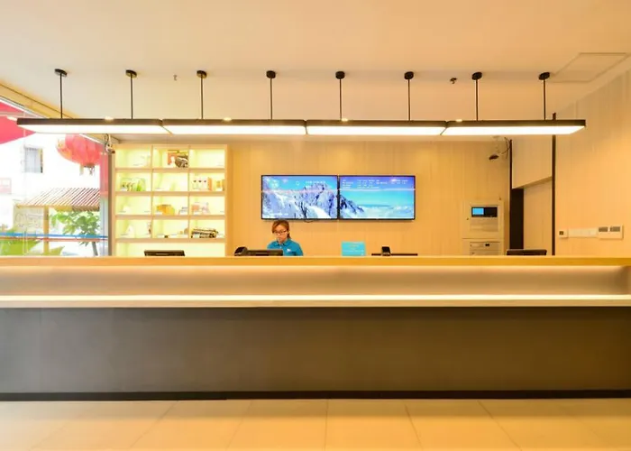 Hanting Hotel Shanghai Lujiazui Dongfang Road