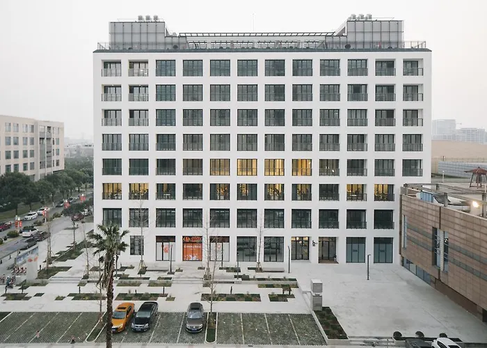 Base Serviced Apartement Zhangjiang