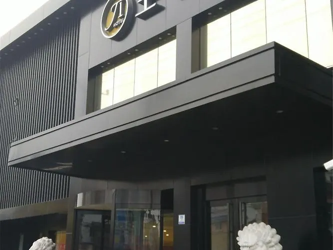 Ji Hotel Shanghai Hongqiao Airport Huqingping Highway