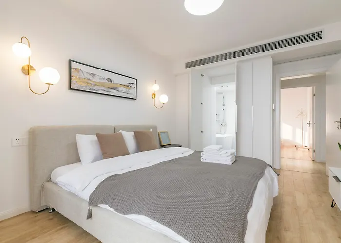 Lazy Apartment - Taikang Road