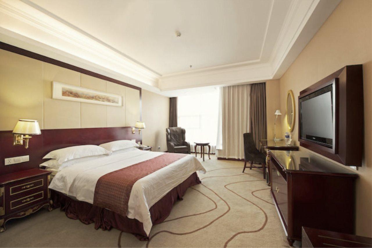Hotel Vienna International Songjiang
