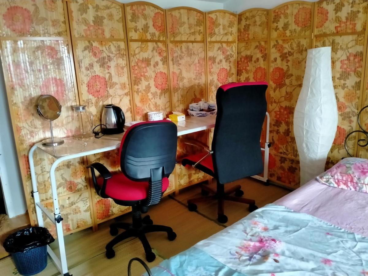 Yi Ju Homestay-zhuanqiao Subway Station, Minhang District Pansiyon Şanghay