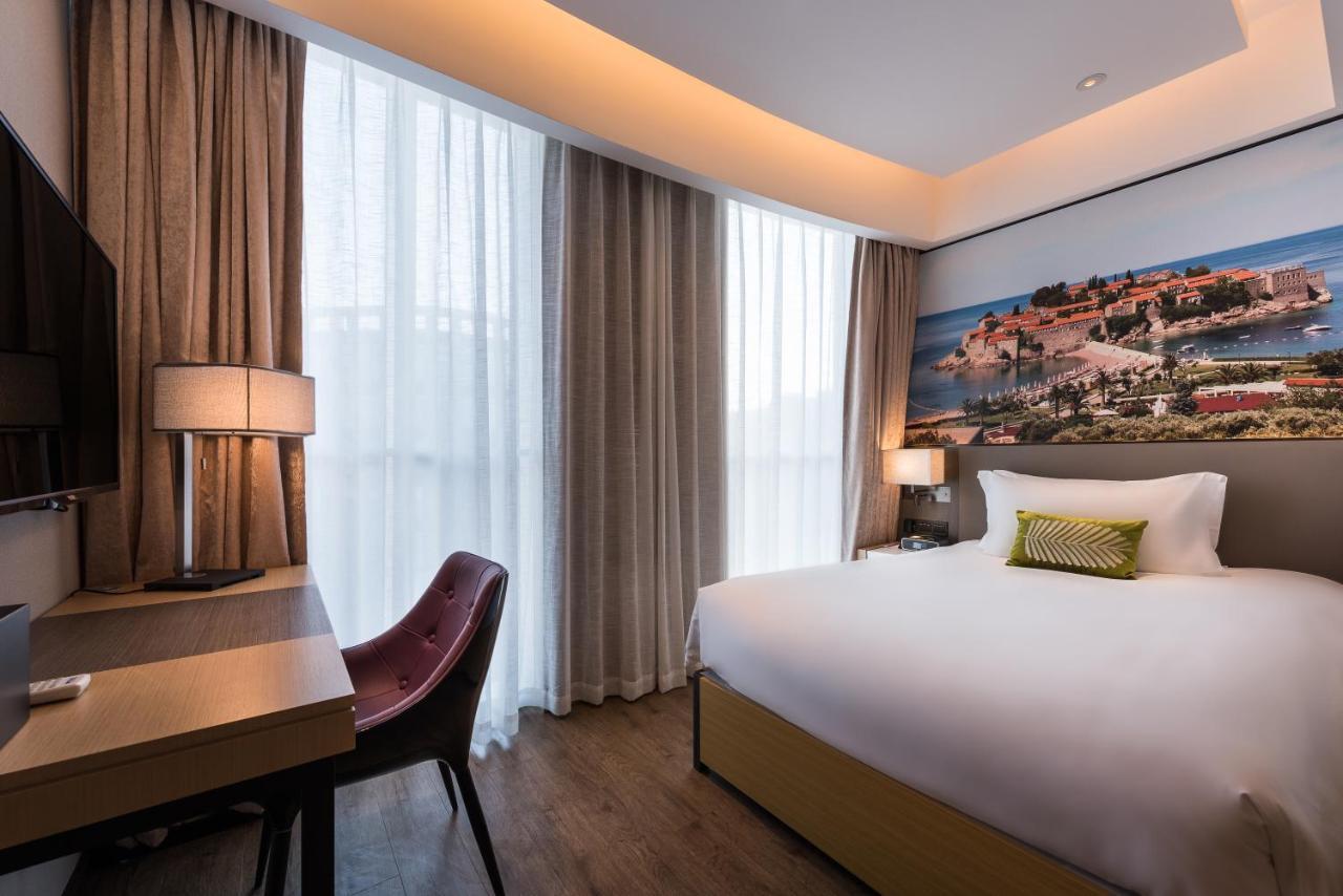 Mercure Hongqiao Railway Station 4* Shanghai