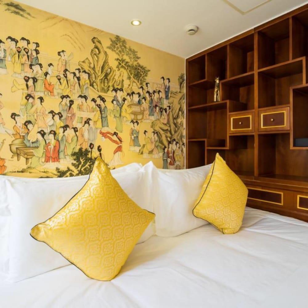 Imperial Palace Club Hotel 5*