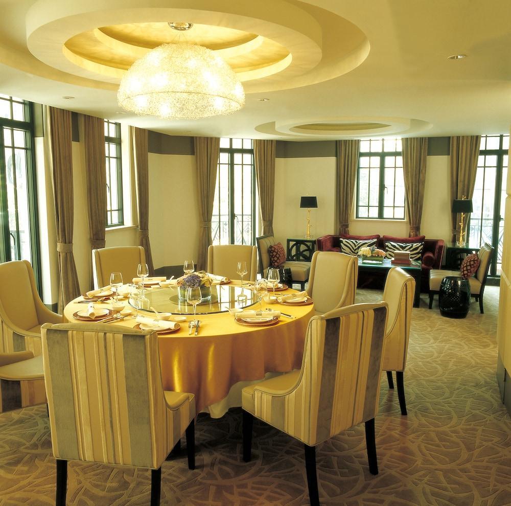 The Yangtze Boutique