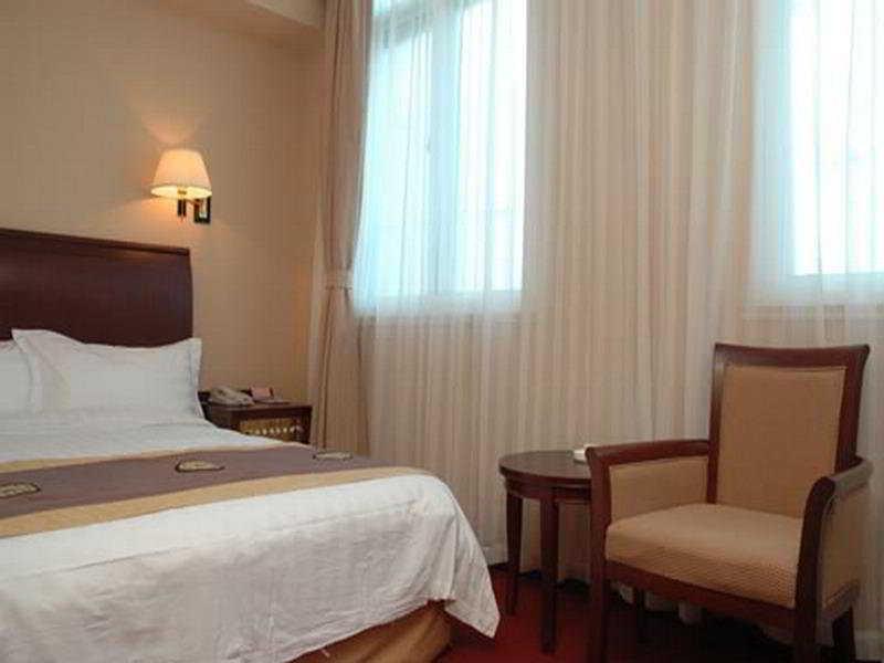 Hotel Ying Feng 3*
