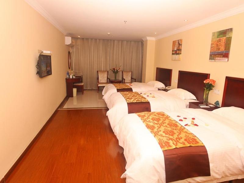 Greentree Shanghai Town Donglin Temple Scenic Spot Jiankang Road Business Hotel