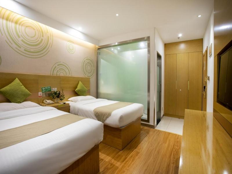 Hotel Greentree Minhang District Lianhang Road Subway Station Express 3*