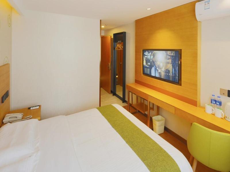 Hotel Greentree Jingan District Qipu Road Tiantong Road Subway Station Express